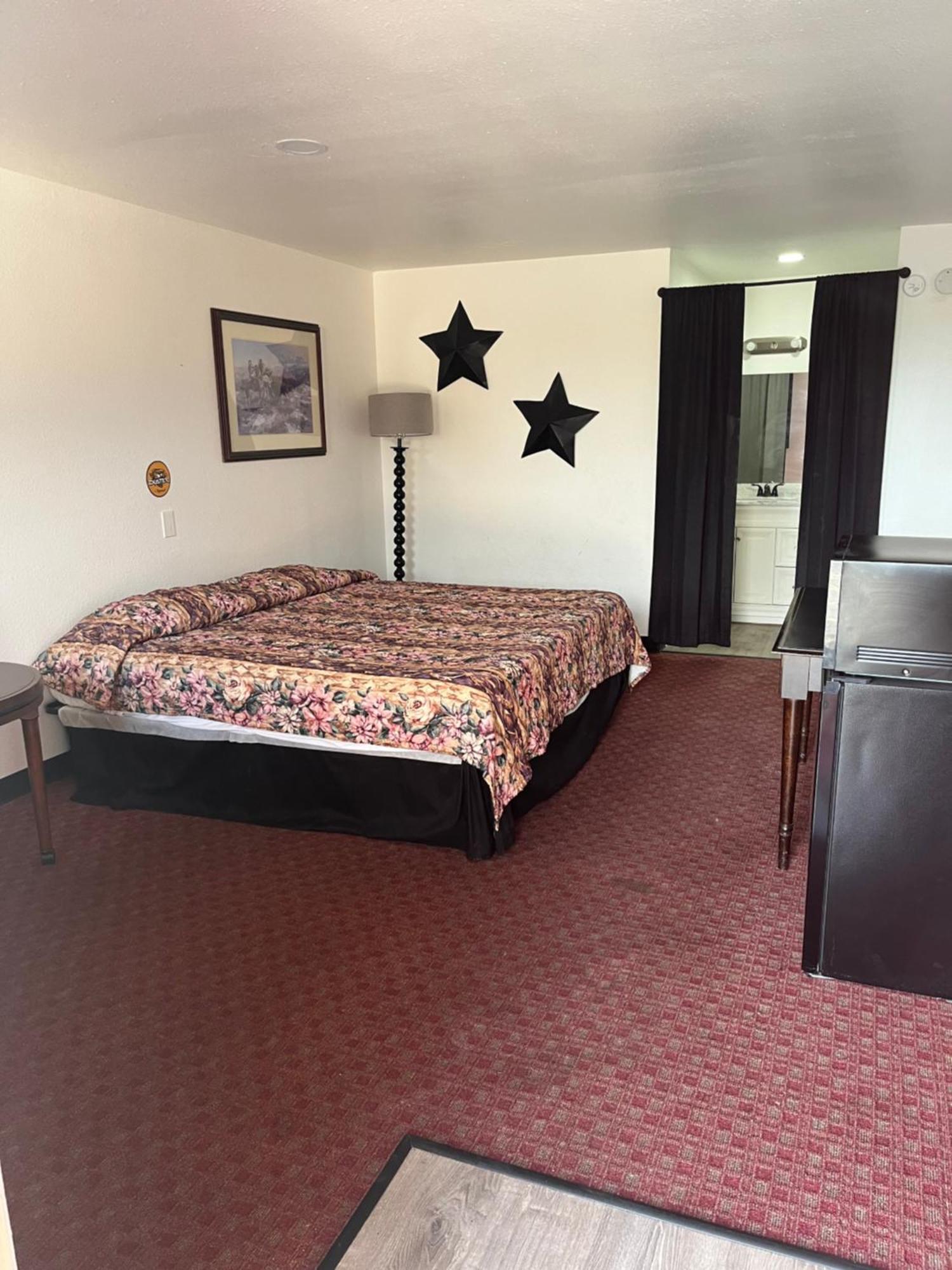 Glen Rose Inn & Suites Exteriér fotografie